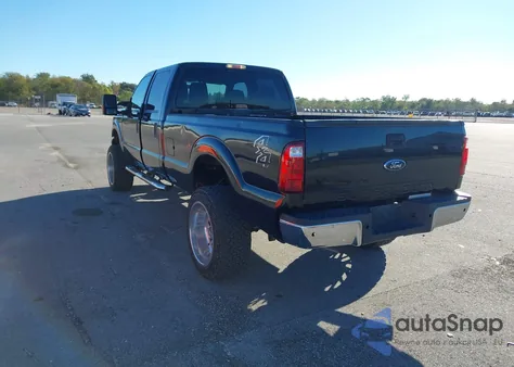 2015 Ford F-250 Xl из США, поврежденный, VIN 1FT7W2B68FEA39036